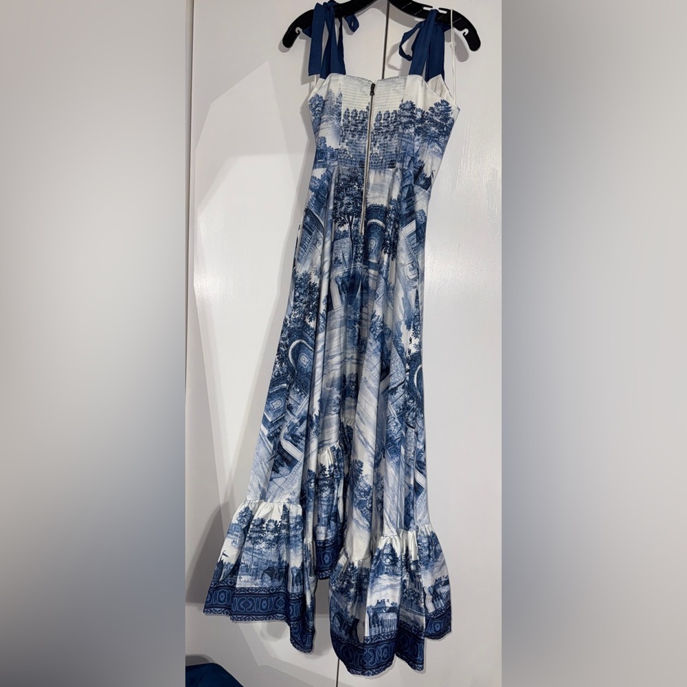 Alice + Olivia ROSALEE MAXI CHATEAU DRESS - Picture 14 of 15